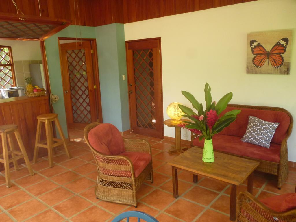 Los Delfines Lodge Puerto Viejo de Talamanca Room photo